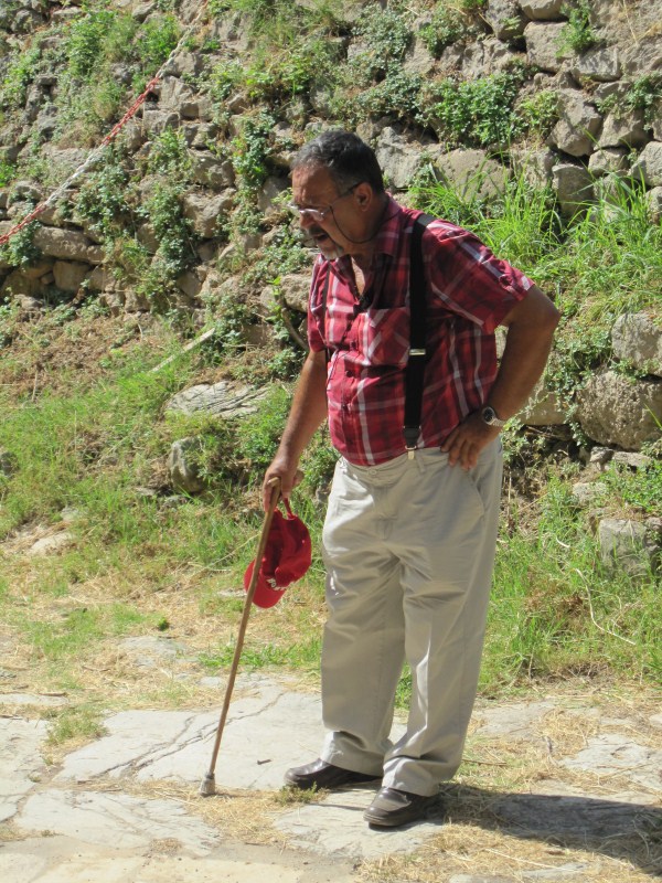 For the tour of the Ephesus terrace houses, they'd assigned the oldest guide they could find. For the tour of the Ephesus terrace houses, they’d assigned the oldest guide they could find.