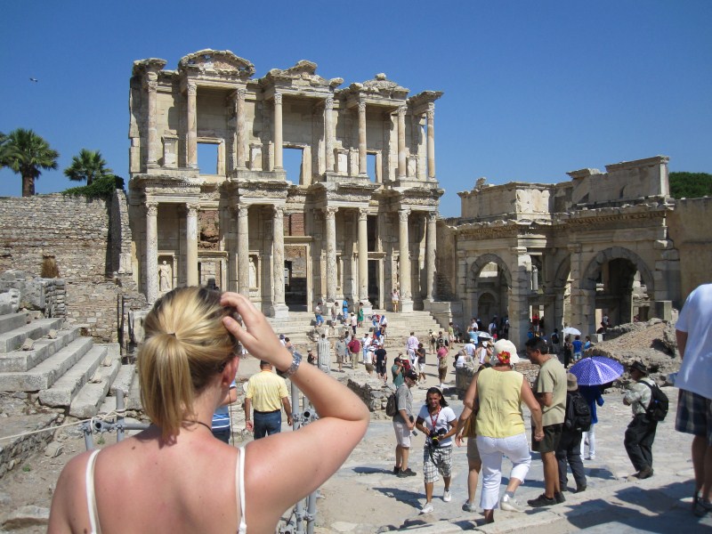 Anniken in front of the Roman Library of Celsus. Anniken in front of the Roman Library of Celsus.