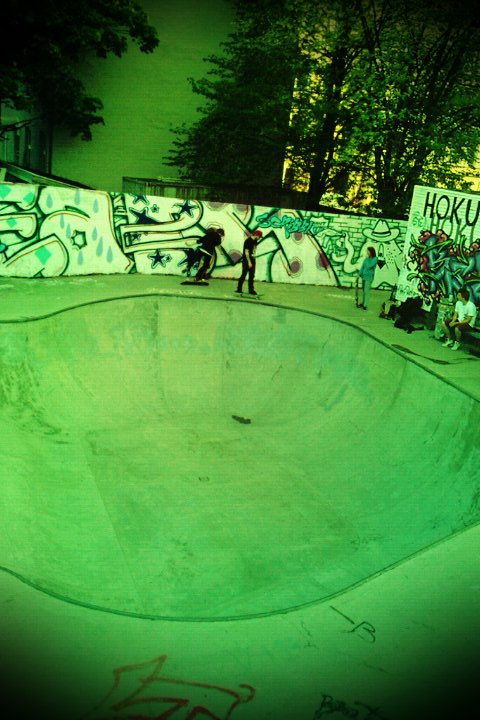Sk8tergrl. Sk8tergrl.
