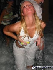 Norwegian Party Chick