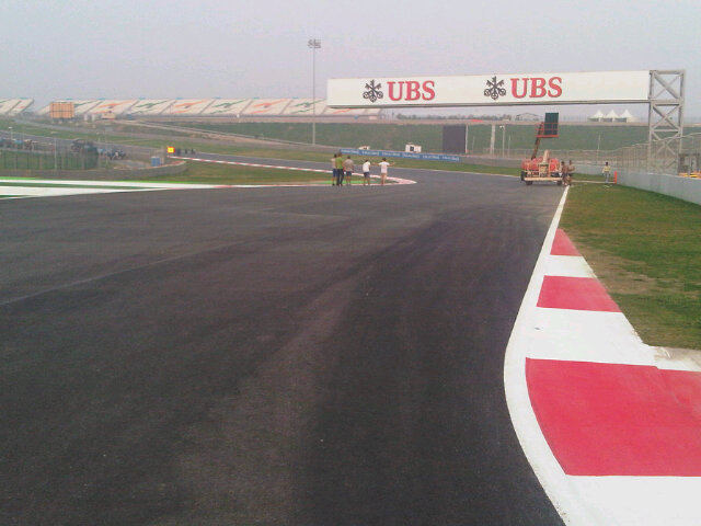 Exit T1 into T2 yfrog.com/gzdegkdj Exit T1 into T2 yfrog.com/gzdegkdj