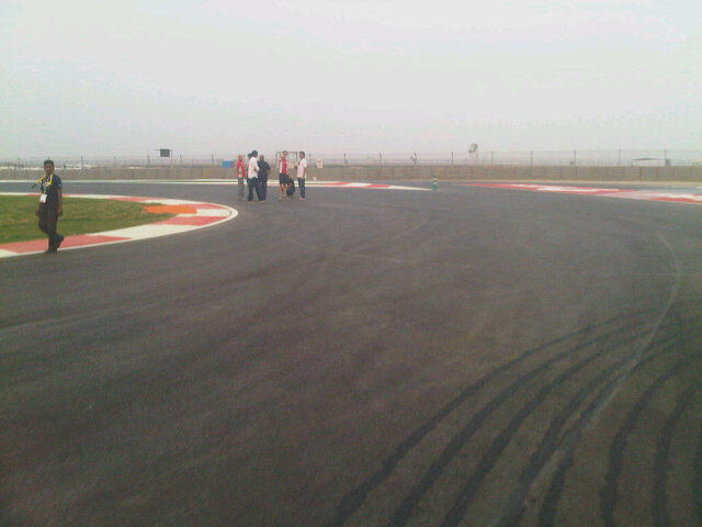 Last corner and pit entry. yfrog.com/kg40348929j