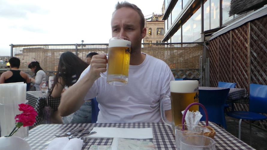 In this restaurant they didn't speak English, but understood "beer" and the hand signs for "large". So we got large beers. In this restaurant they didn’t speak English, but understood "beer" and the hand signs for "large". So we got large beers.