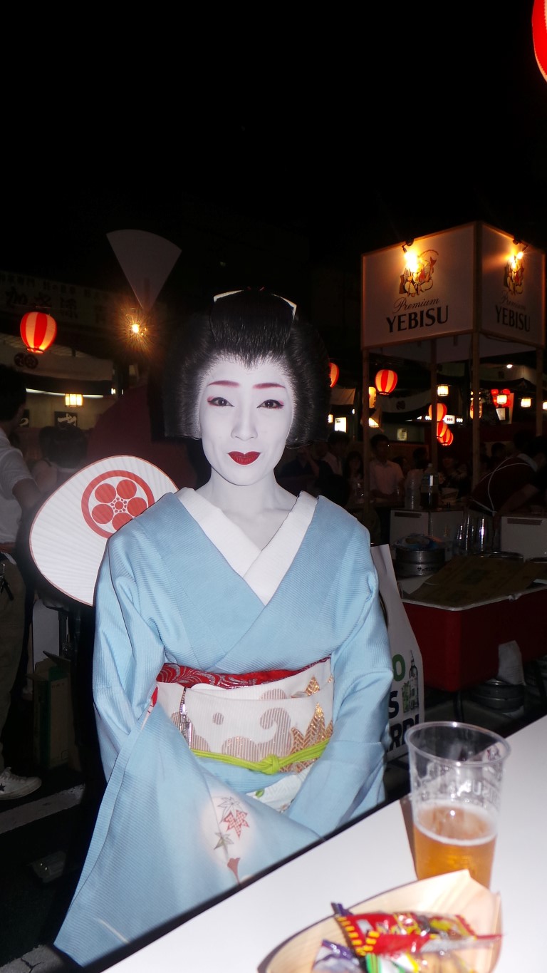 Geisha. Geisha.