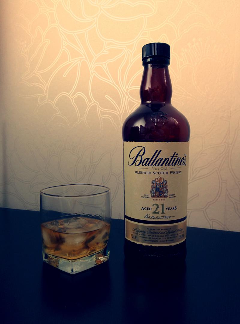 A relaxing glass of whisky to end the weekend, editied with Photo Editor.