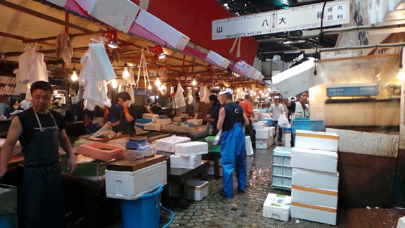 More from the Tsukiji fish market.